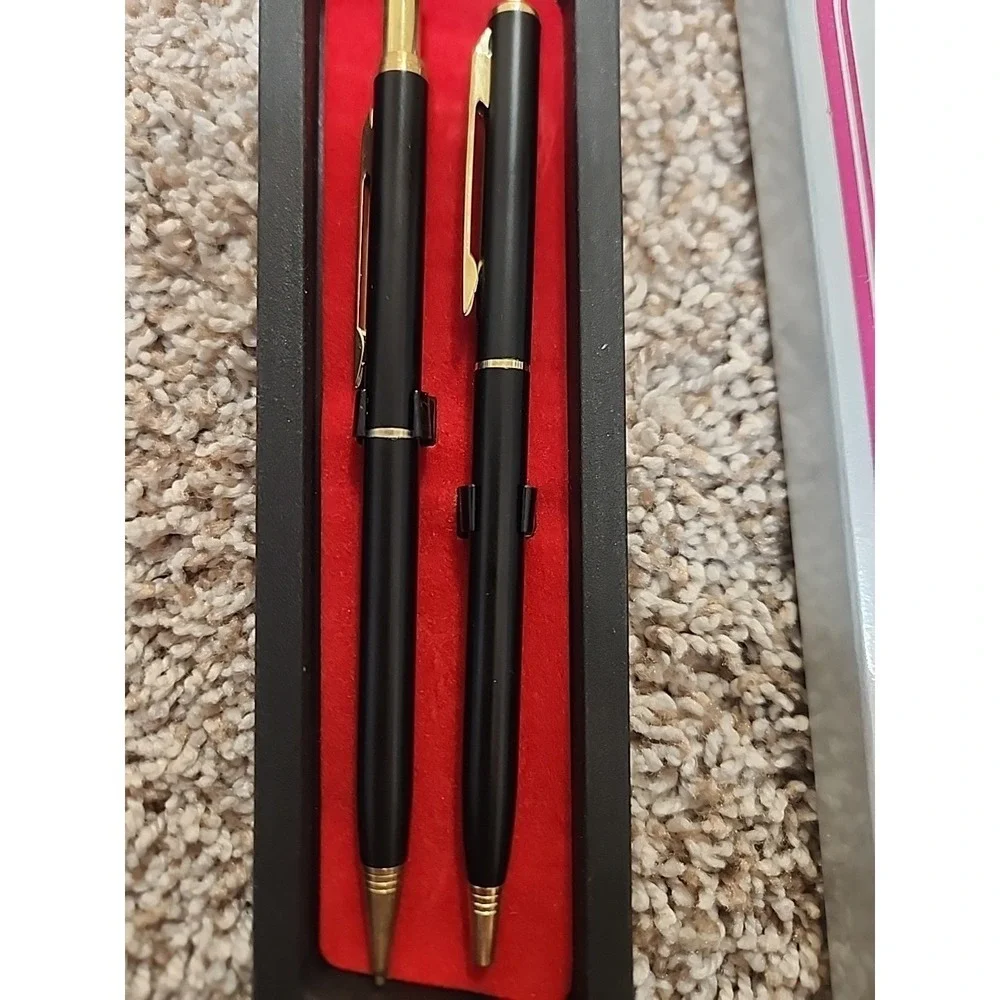 NOS‎ Vintage Black & Gold Pen/Pencil Set in Original Box Taiwan